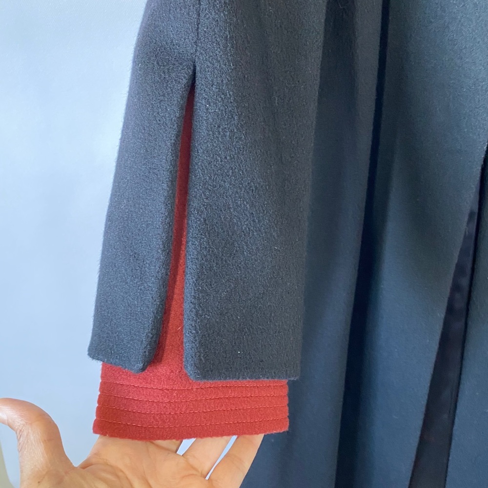 Vtg Albert Nipon Black/Burgundy Wool Coat Sz 10 - image 6